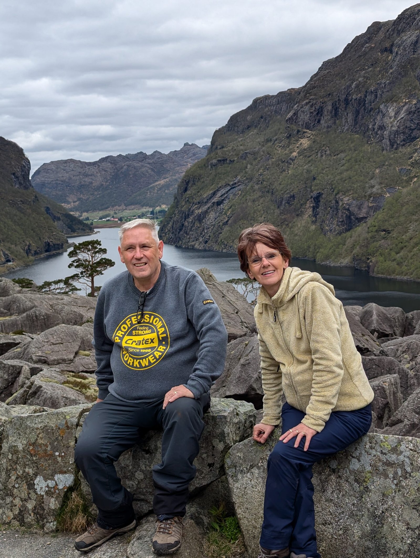 Månafossen Waterfall Hike - A Hidden Gem in the Fjords